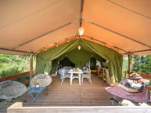 Camping 2 Suns