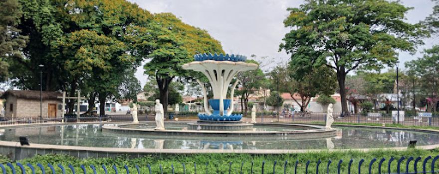 Praça Conego Francisco de Campos Machado