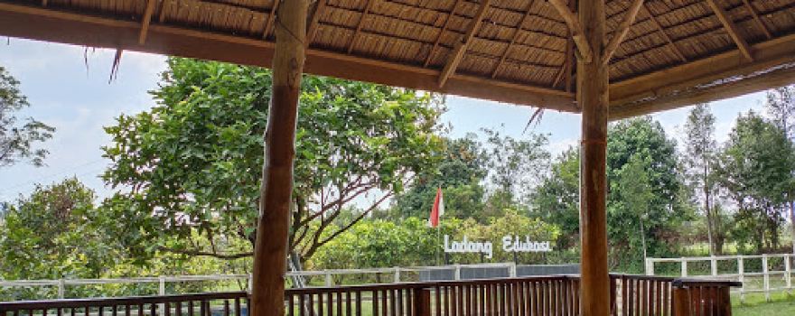Ladang Edukasi (Warung Kopi, Outbound Area, Wedding Venue)