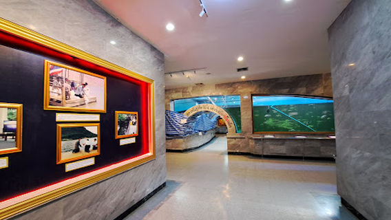 Muang Roi Et Municipal Aquatic Animals Center