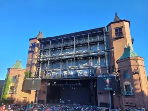 Starlight Theatre