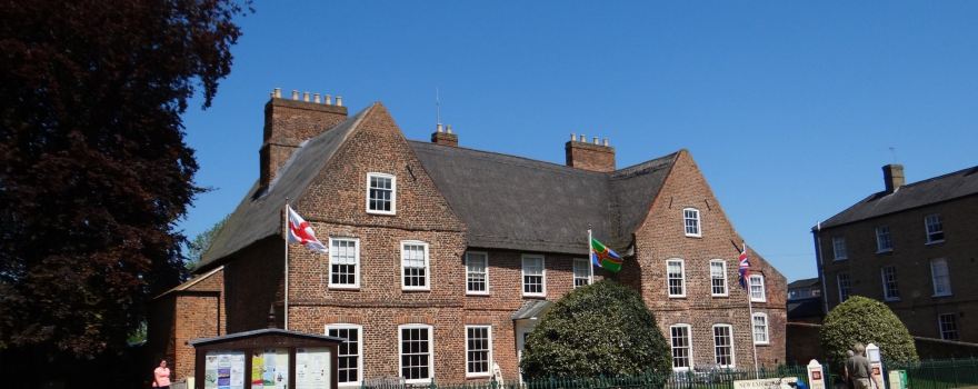 Alford Manor House