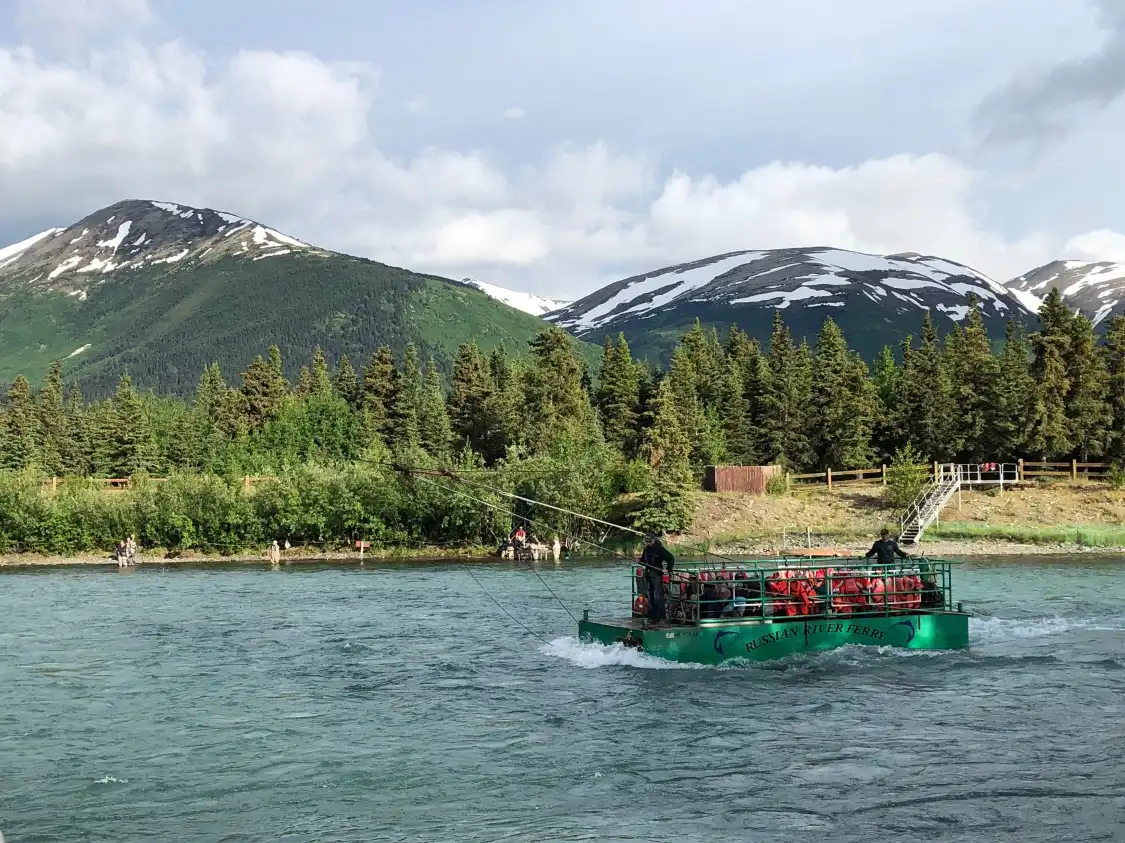 Отели рядом с достопримечательностью «Рашн Ривер Фолс»