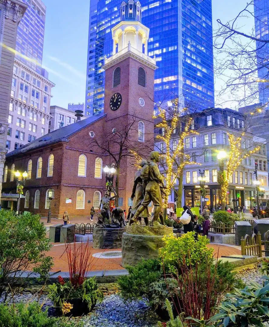 Hotels near Irish Heritage Trail