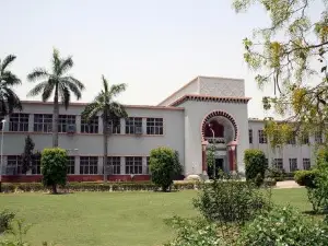 Maulana Azad Library