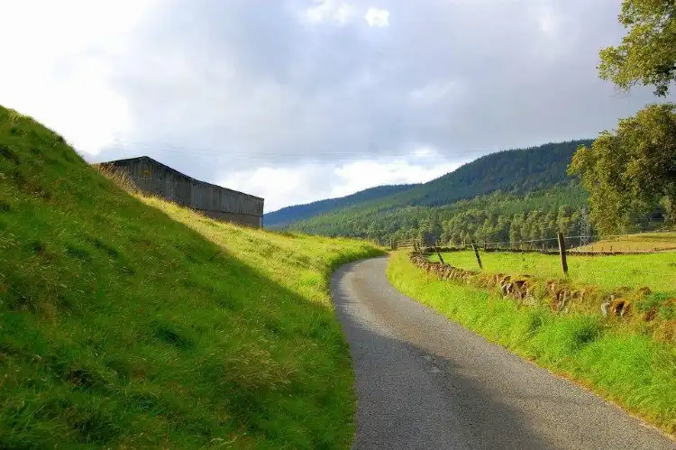 Hotels near Dunfallandy Stone