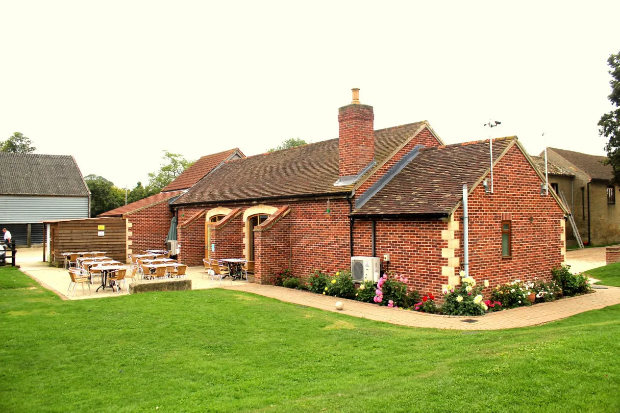 3_Johnsons Farm Old Hurst