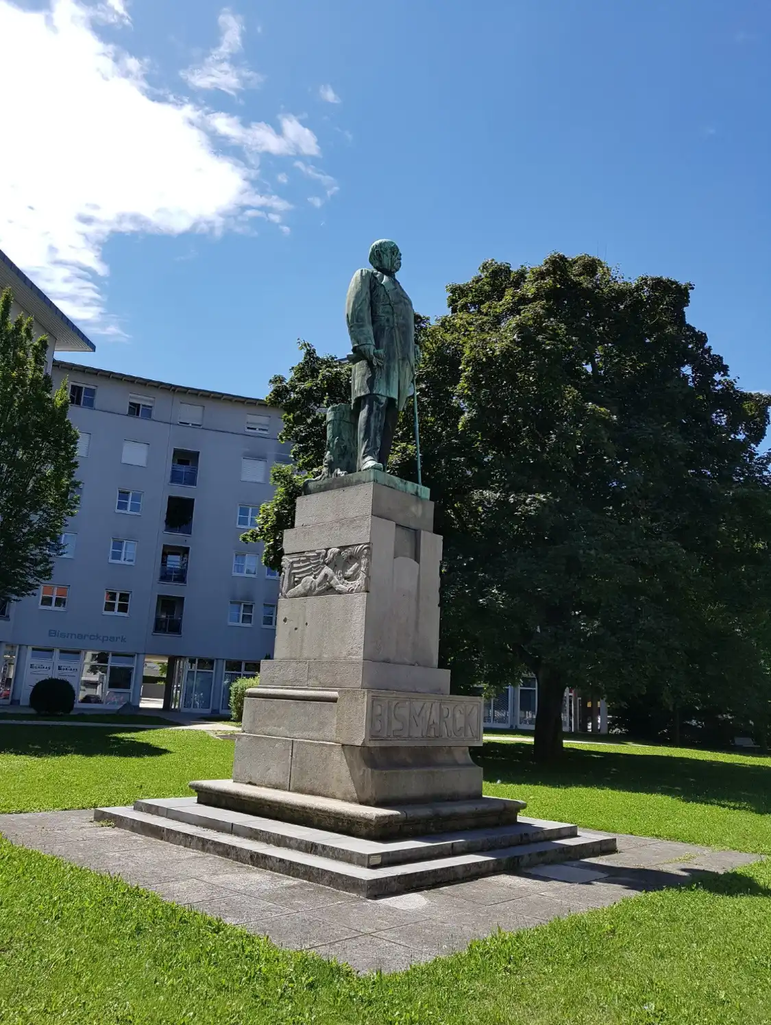 Hotel in zona Bismarck - Denkmal