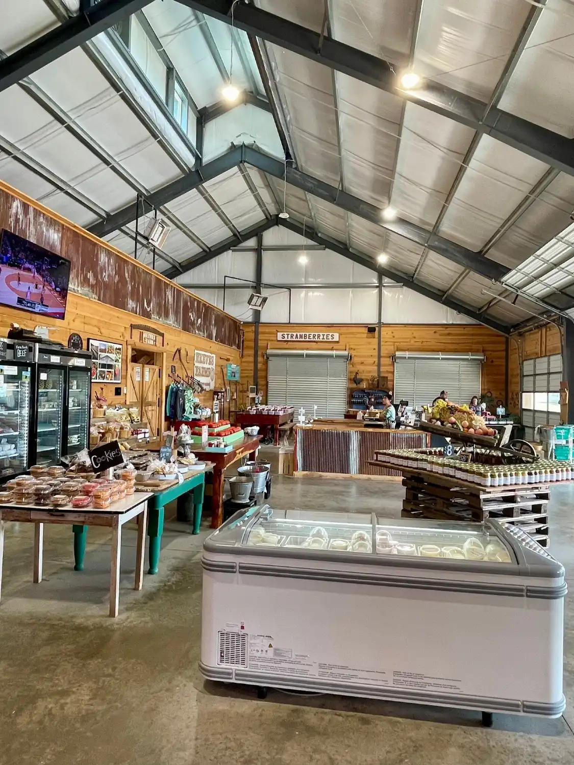 Reeves Peach Farm 주변 호텔