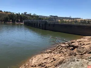 Glenmaggie Weir Reserve