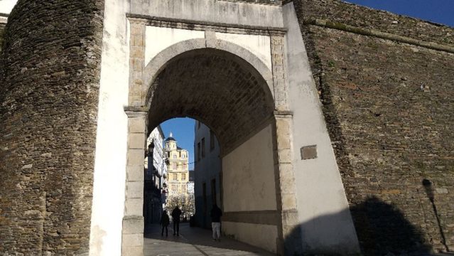 Porta de Campo Castelo