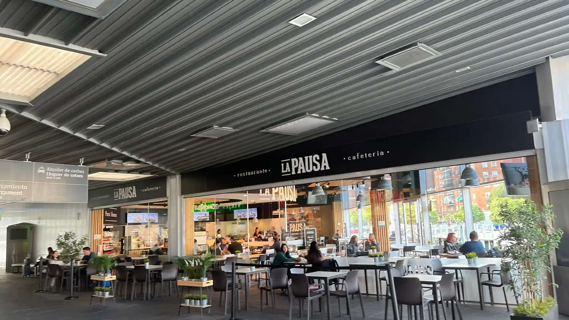 Hotels near Valencia-Joaquín Sorolla Railway Station