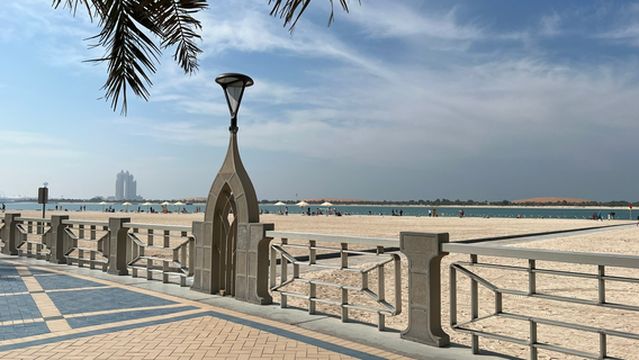 Abu Dhabi Beach