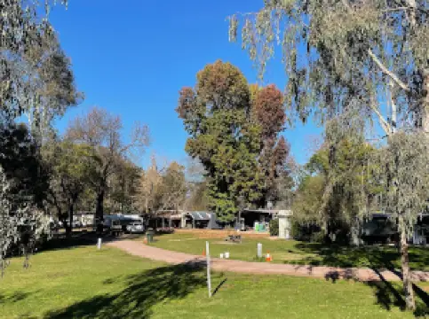 King River Caravan Park (Gentle Annie Caravan Park)