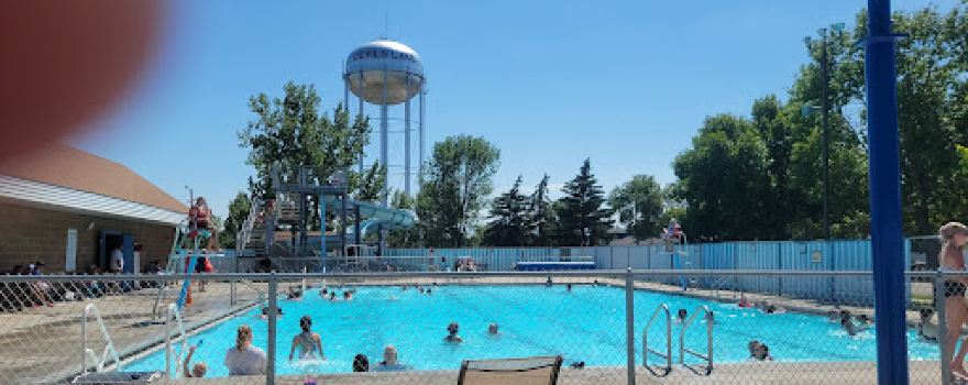 Mike Dosch Memorial Swimming Pool