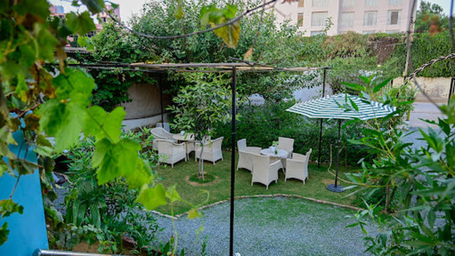 Saini Foresta Bistro & Cafe