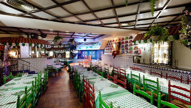 Flamenco Barcelona Patio Andaluz