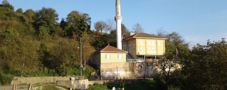 Körpeoğlu mahalle Camii
