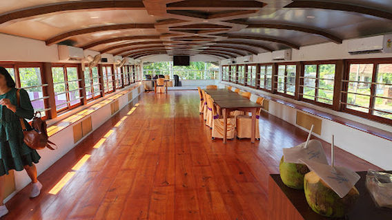 Alleppey Boat Cruise