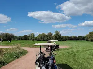 Western Lakes Golf Club & Event Venue