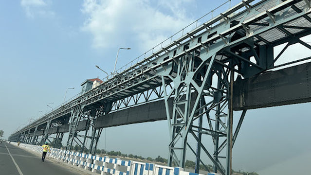 Canal Rest House Head Islam