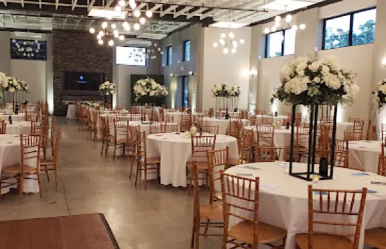 Pike Lake Golf & Beach Club