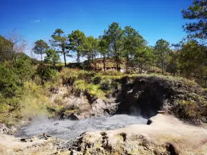 Daclan Sulfur Spring