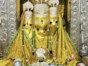 Baglamukhi pujan,baglamukhi hawan, jaap anusthan,etc.