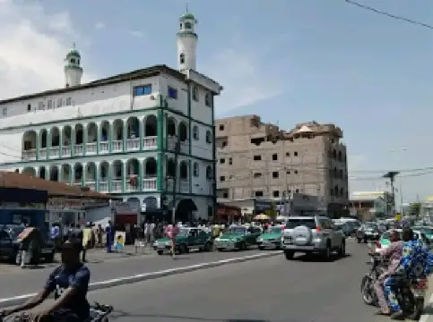 MOSQUÉE KHOUBA (Conseil Islamic du Congo)