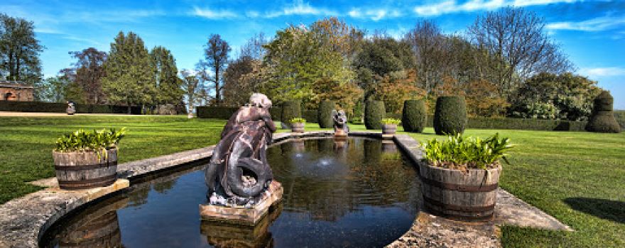 Hole Park Gardens