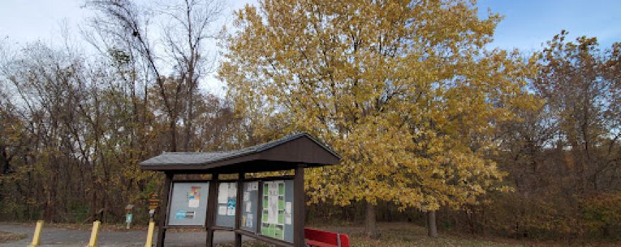 Weston Bend Park Trailhead