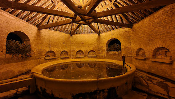 Lavoir de Fontaines
