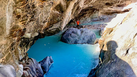 The lost village of BAT and Wadi dab'ani