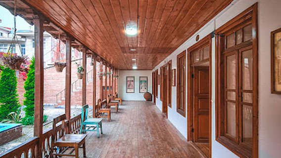 Mirza Kuchak Khaan House