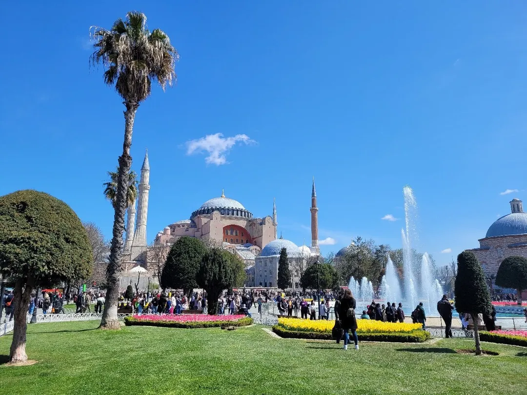 4_Sultanahmet Square