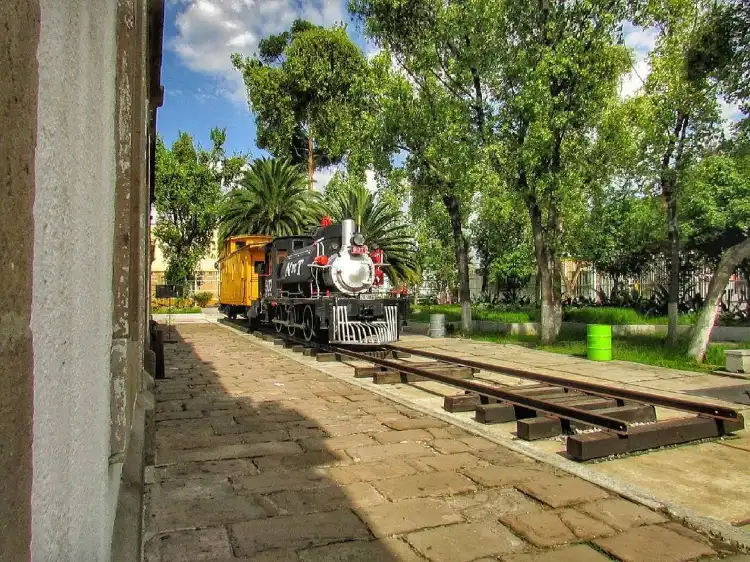 Hotels near Museo de Los Ferrocarrileros