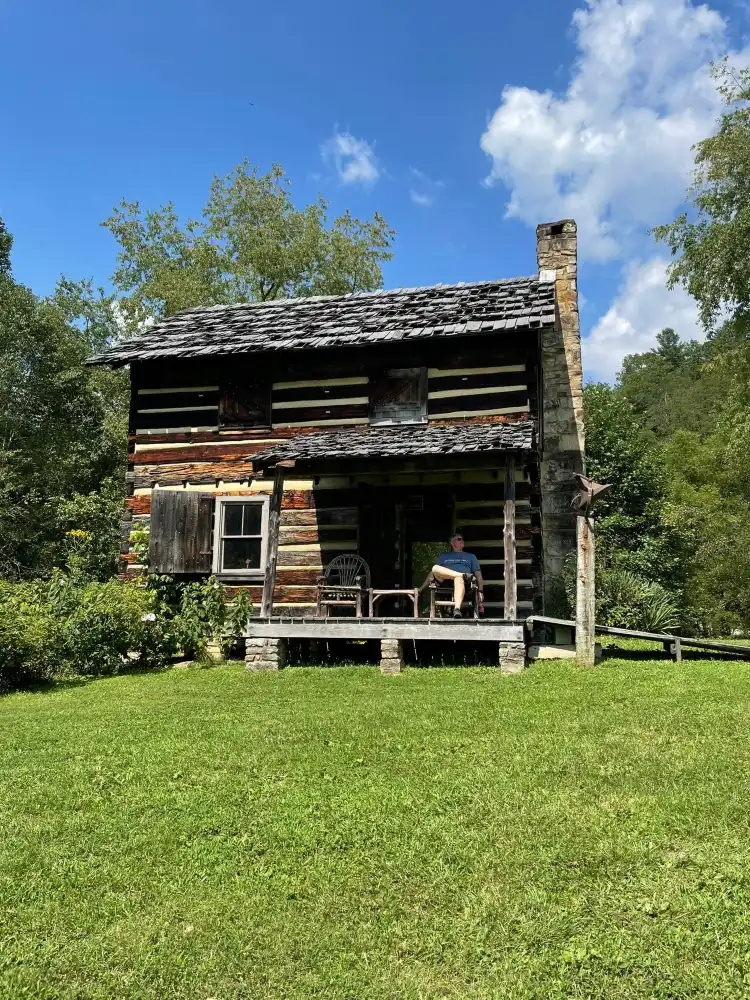 Các khách sạn gần Daniel Boone National Forest