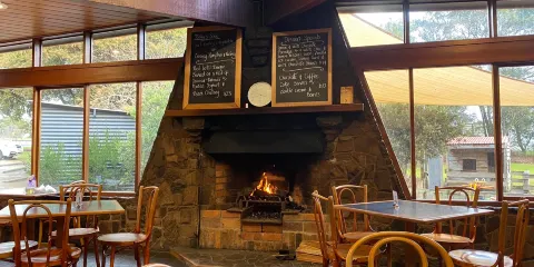 Christmas Hills Raspberry Farm Cafe