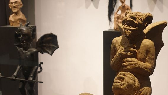 Devils' Museum