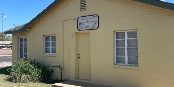 Arizona Doll and Toy Museum