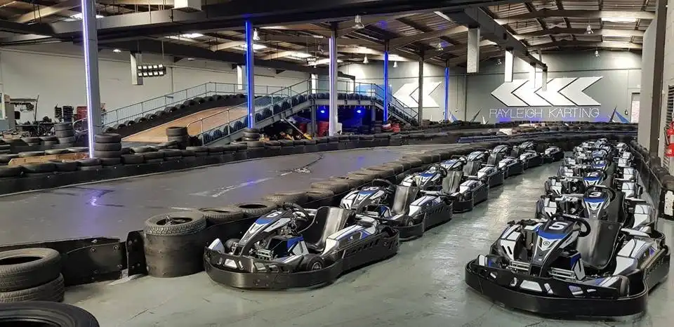 Hotel dekat Rayleigh Indoor Karting Stadium