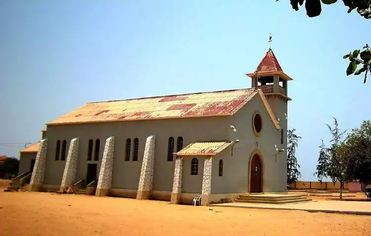 Hotels in Baia Farta