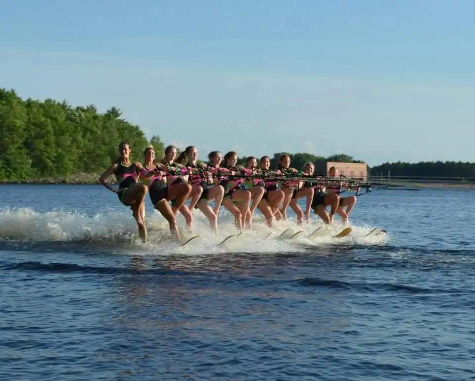 Hotels near Central Wisconsin Water Ski Show Team