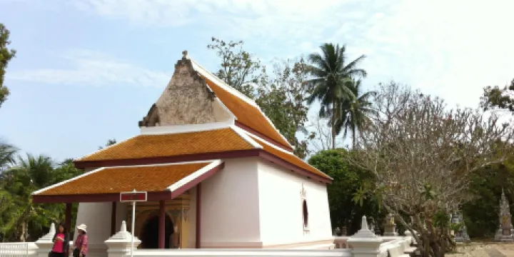 Wat Bang Kaphom