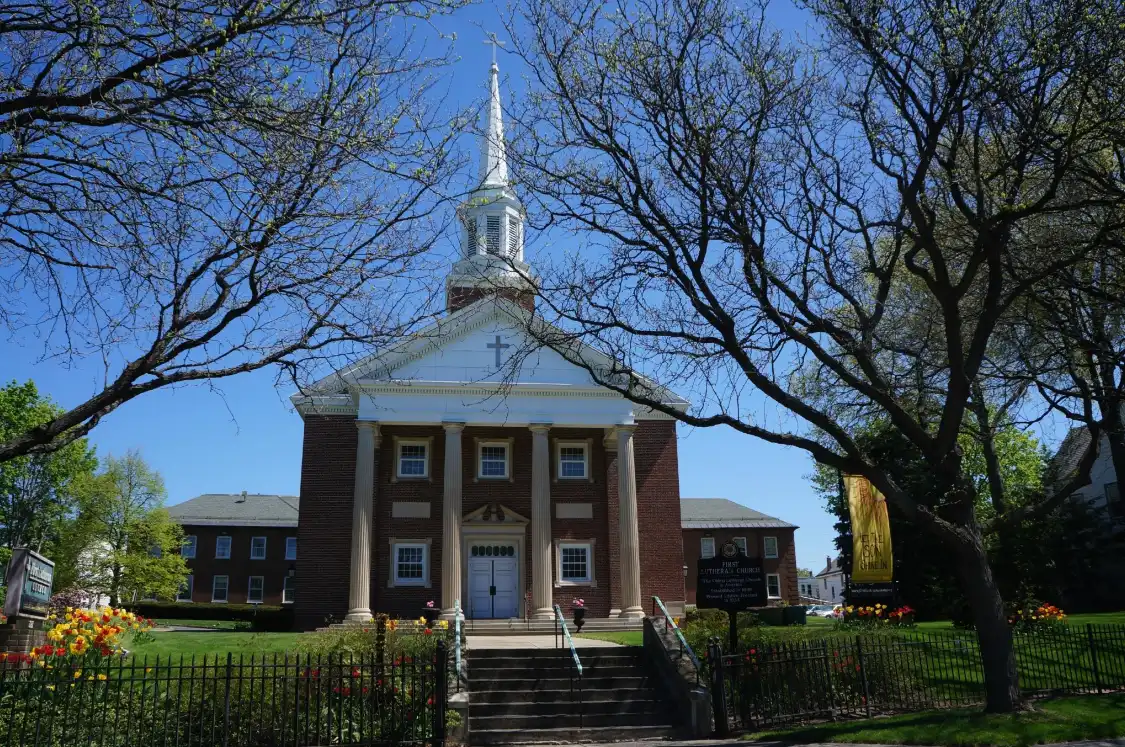 Hotels near First Lutheran Church