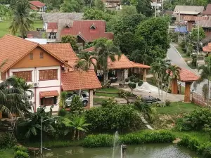 Wat Phra That Beng Sakat