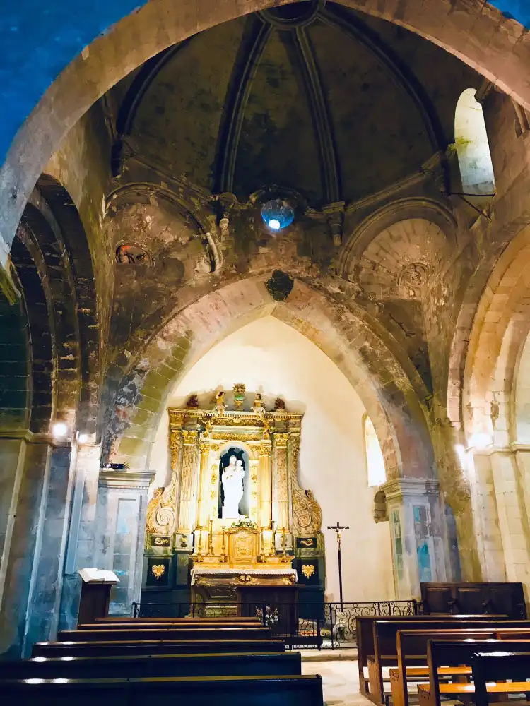 Hôtels à proximité de : Église de Venasque