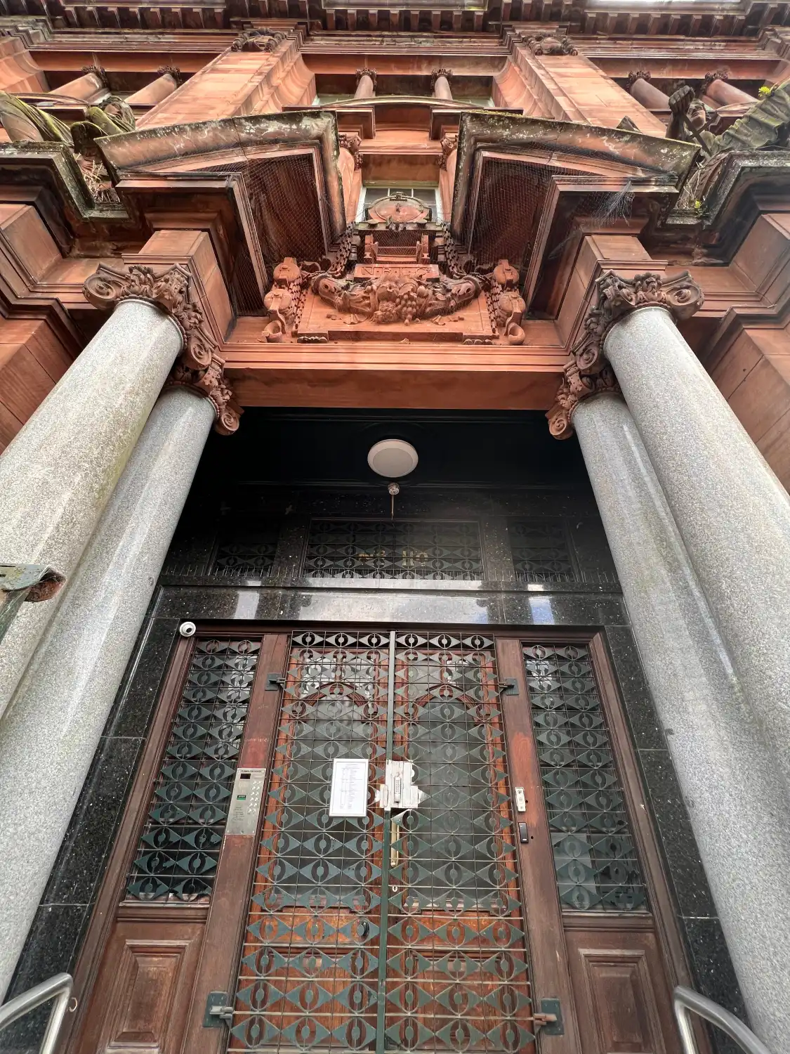 Hotel dekat The St. Rollox Monument