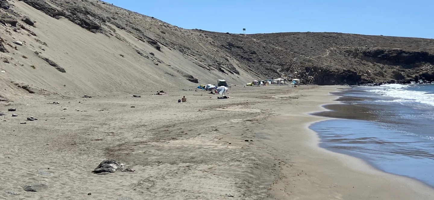 5_Playa Nudista Montana Arena