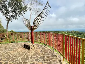 Wisata Alam Bukit Curahem Shorea Forest, Sukanegara, Gunungkencana